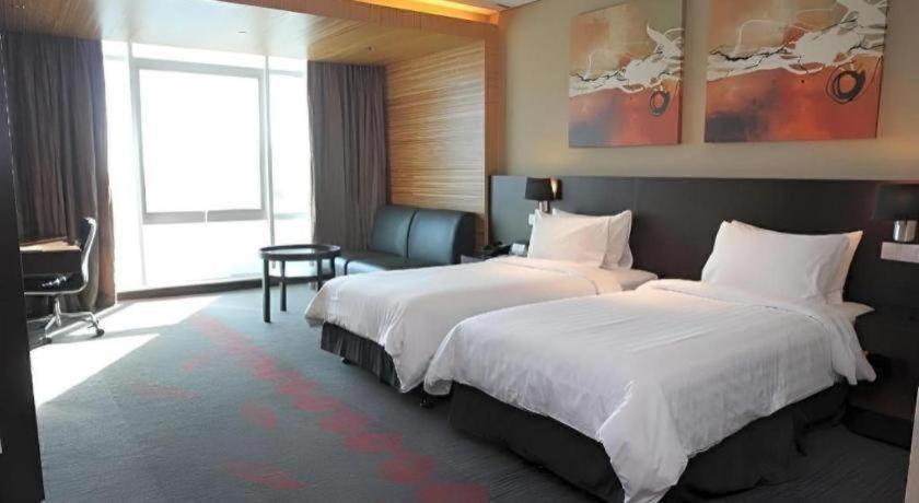Grandis Hotels And Resorts Kota Kinabalu Exterior foto
